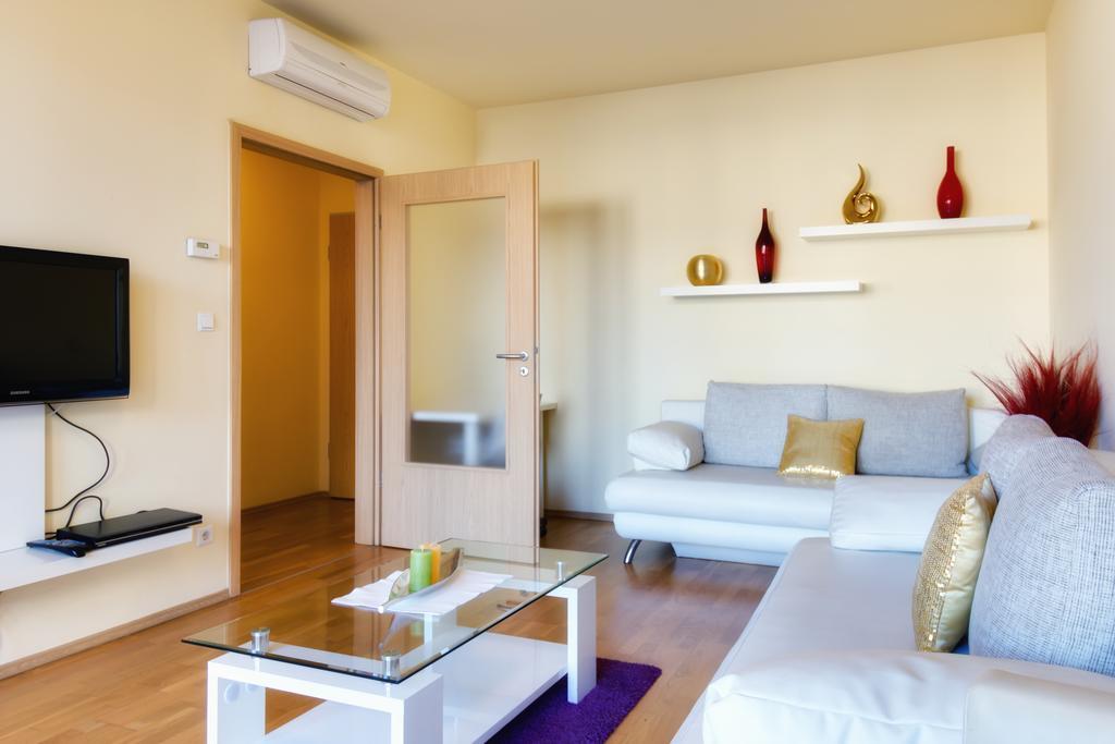 Trendy Deluxe Apartments Budapest Bagian luar foto