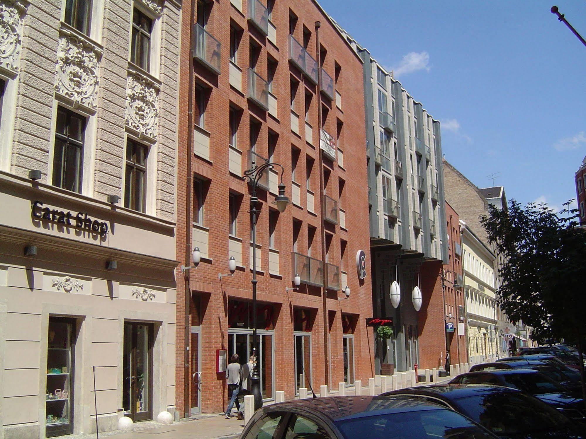 Trendy Deluxe Apartments Budapest Bagian luar foto